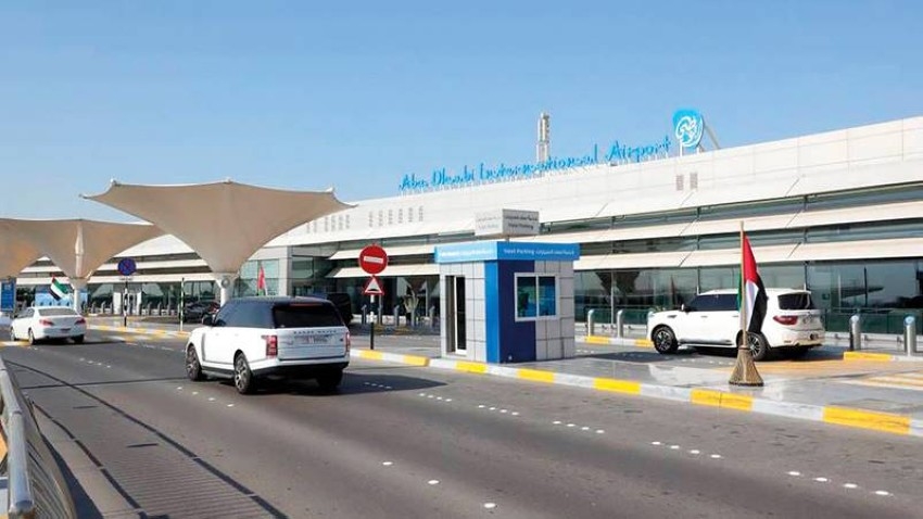 مطارات أبوظبي تستعد لإطلاق تقنية تتيح للمسافرين إتمام إجراءات السفر ذاتياً
