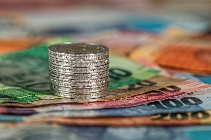سعر اليورو مقابل الريال السعودي والدرهم الإماراتي اليوم الخميس 3 نوفمبر 2022