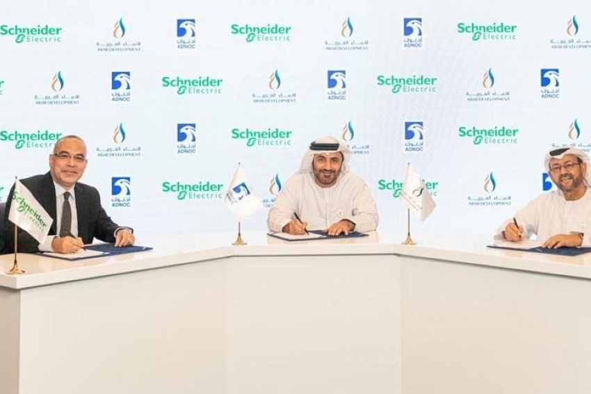 شنايدر إلكتريك والإنماء العربية تتعاونان لتصنيع حلول تكنولوجيا الطاقة في الإمارات