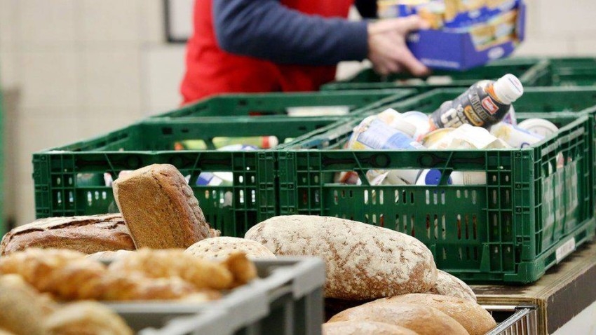 بنوك الطعام الألمانية تسجل زيادة بنسبة 50% في عدد المنتفعين منذ يناير