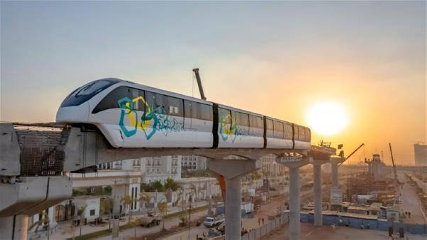 مصر توقع عقد تشغيل الخط الأول للقطار الكهربائي السريع مع «دويتشه بان» و«السويدي»