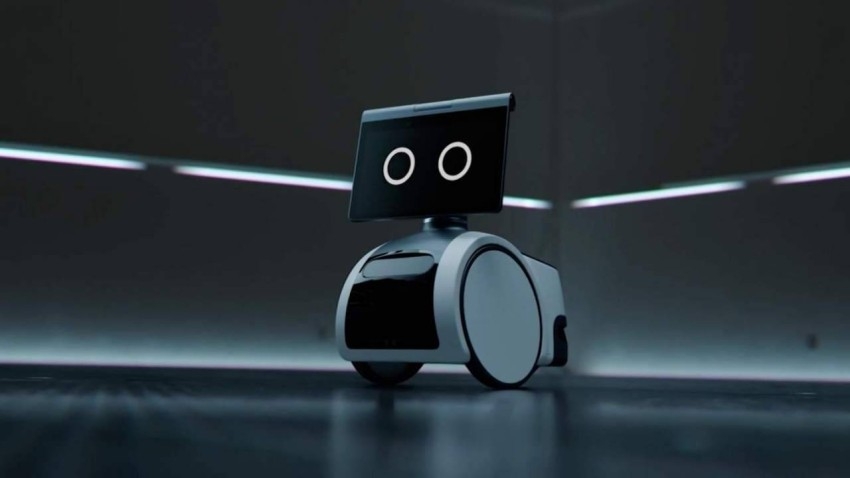 هل تصبح الروبوتات بديلاً عن البشر في «أمازون»؟