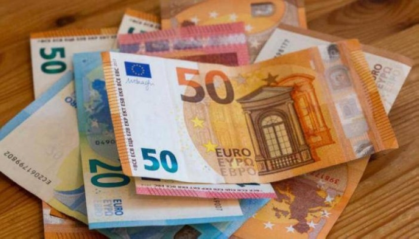 سعر اليورو مقابل الريال السعودي والدرهم الإماراتي اليوم الاثنين 21 نوفمبر 2022