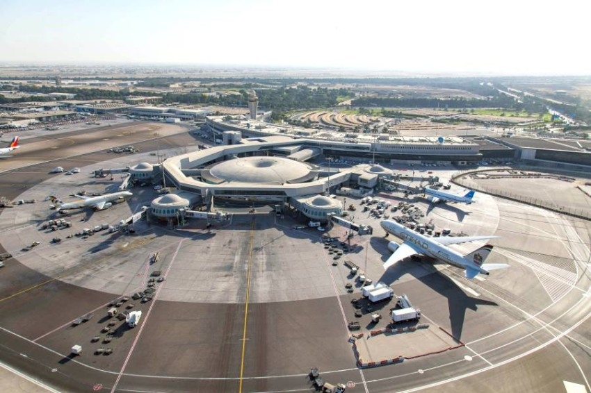 4.7 مليون مسافر عبر مطارات أبوظبي خلال الربع الثالث من 2022