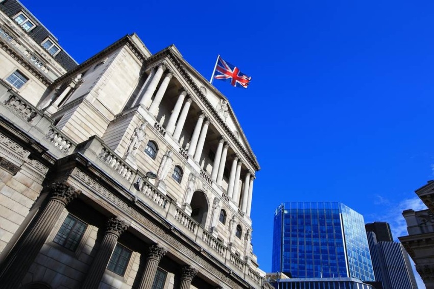 هل تضع خطة بنك إنجلترا بشأن «قواعد بازل» سمعة أوروبا كمركز مالي في خطر؟