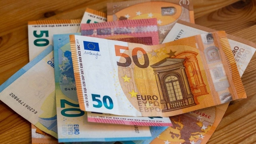 سعر اليورو مقابل الريال السعودي والدرهم الإماراتي اليوم الثلاثاء 6 ديسمبر 2022