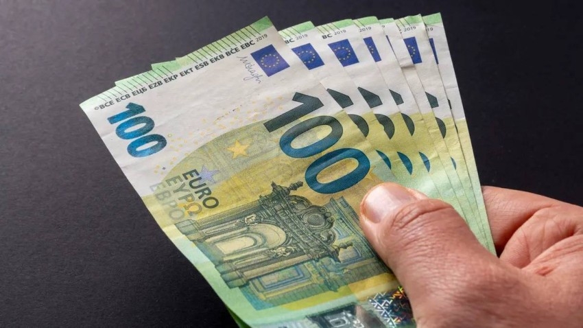 سعر اليورو مقابل الريال السعودي والدرهم الإماراتي اليوم الثلاثاء 20 ديسمبر 2022