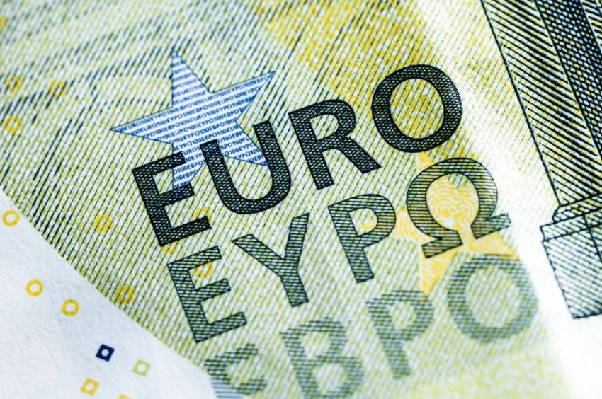 سعر اليورو مقابل الريال السعودي والدرهم الإماراتي اليوم الاثنين 26 ديسمبر 2022