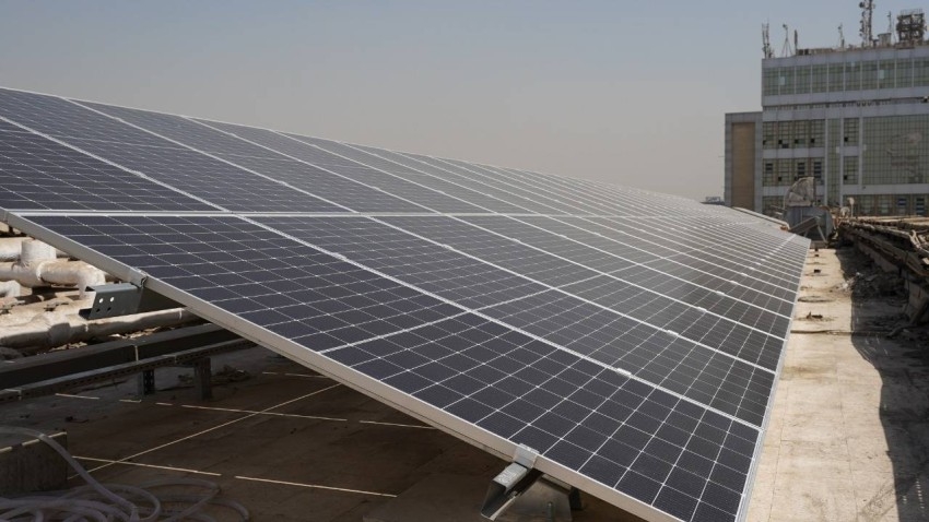 «محطة مصر» للقطارات تتحول إلى الطاقة الشمسية