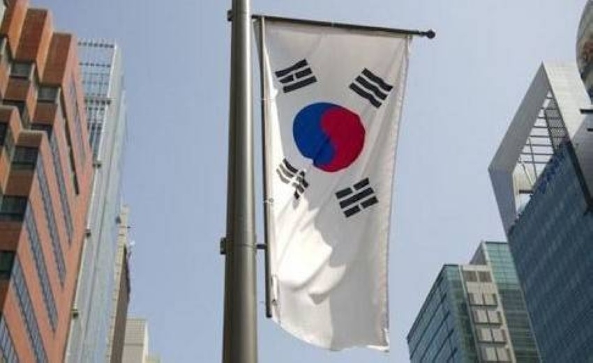 كوريا الجنوبية تسجل عجزاً في الحساب الجاري خلال نوفمبر الماضي