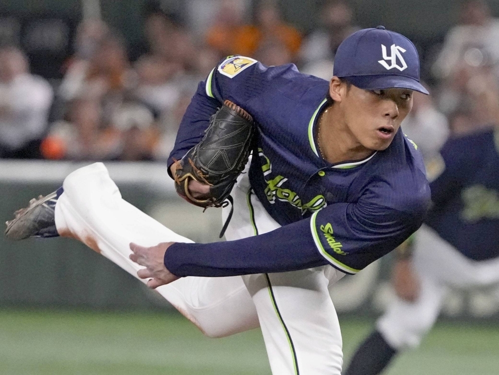 Swallows starter Taichi Yamano threw seven scoreless innings against the Giants to earn his first pro win on Tuesday at Tokyo Dome.