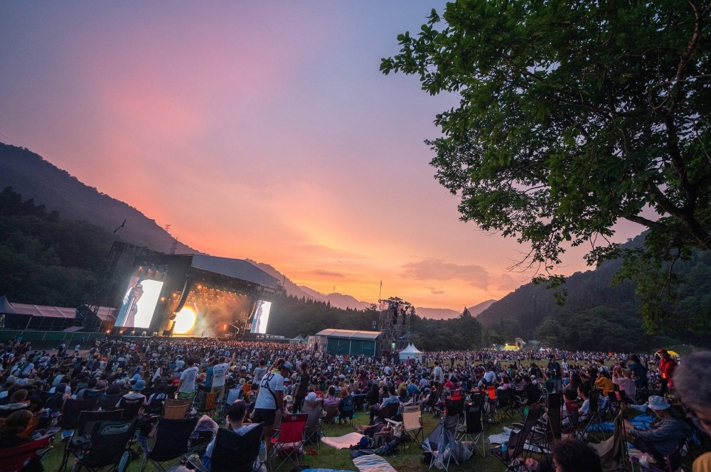 This year’s Fuji Rock Festival, which took place last weekend and featured The Strokes, Foo Fighters and Lizzo as headliners, brought a cumulative total of 114,000 attendees to the mountains of Niigata Prefecture.