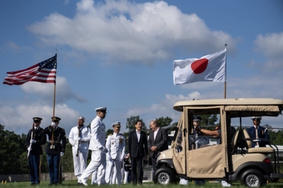 Prime Minister Fumio Kishida (center) arrives for a trilateral summit at Camp David, Maryland, on Aug. 18.