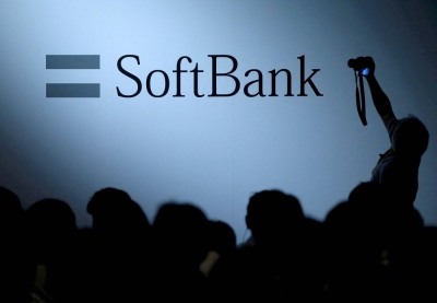 SoftBank is targeting ¥120 billion in sales of the so-called bond-type class shares that will be listed on the Tokyo Stock Exchange.
