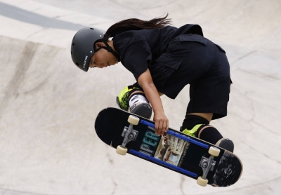 Hinano Kusaki competes during the women's skateboarding park competition at the Asian Games in Hangzhou, China, on Monday. Kusaki won the event.