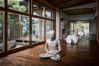 Takahiro Kondo’s meditative figures, made after the 2011 Tohoku earthquake and on display at the Rakusuitei Museum of Art, were cast from his own body to commemorate both the living and the dead. | NIK VAN DER GIESEN
