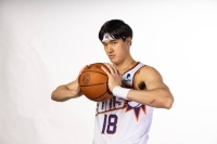 Suns forward Yuta Watanabe is aiming to raise his three-point accuracy from the 44.4% he recorded last season to 50%. | USA Today / via Reuters
NBA: Phoenix SunsMedia Day