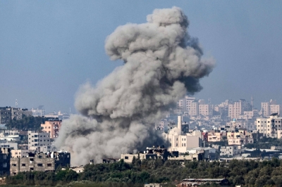 Smoke billows over the northern Gaza Strip during Israeli bombardment on Wednesday. 