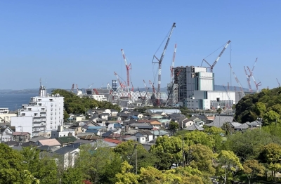 JERA's coal-fired power plant in Yokosuka, Kanagawa Prefecture, is under construction in 2021.