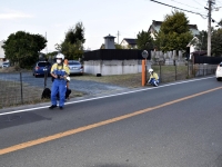 Police investigate around the site where a car driven by an elderly driver hit three elementary school children in Hamamatsu, Shizuoka Prefecture, on Thursday. | Kyodo