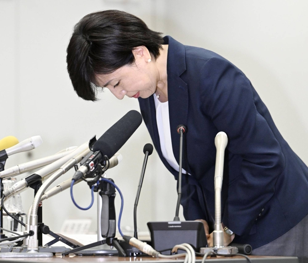Yayoi Kimura, mayor of Tokyo's Koto Ward, at a news conference to announce her resignation following allegations of election campaign violations.