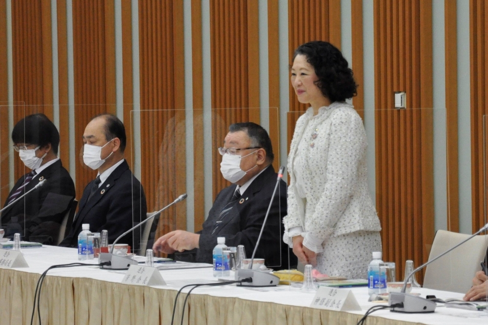 Tomoko Yoshino, president of Rengo, attends a meeting in 2022. 