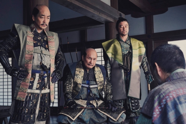 In addition to directing “Kubi,” Takeshi Kitano (second from left) plays Oda Nobunaga’s successor, Hashiba (later Toyotomi) Hideyoshi, in the blood-soaked period film. In addition to directing “Kubi,” Takeshi Kitano (second from left) plays Oda Nobunaga’s successor, Hashiba (later Toyotomi) Hideyoshi, in the blood-soaked period film.