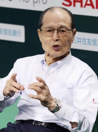 Sadaharu Oh, chairman of the SoftBank Hawks, has expressed frustration over his team's third-place finish in the Pacific League | Kyodo
