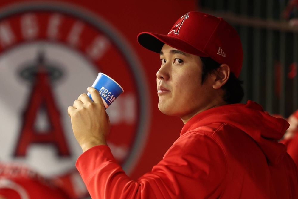 The Chicago Cubs, Toronto Blue Jays and the two Los Angeles teams — the Dodgers and Angels — remain active in the sweepstakes to land Shohei Ohtani. 