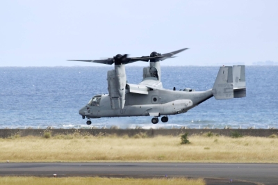 A U.S. Marine Corps's MV-22 Osprey takes off from Amami Airport in Kagoshima Prefecture on Saturday to join search operations.