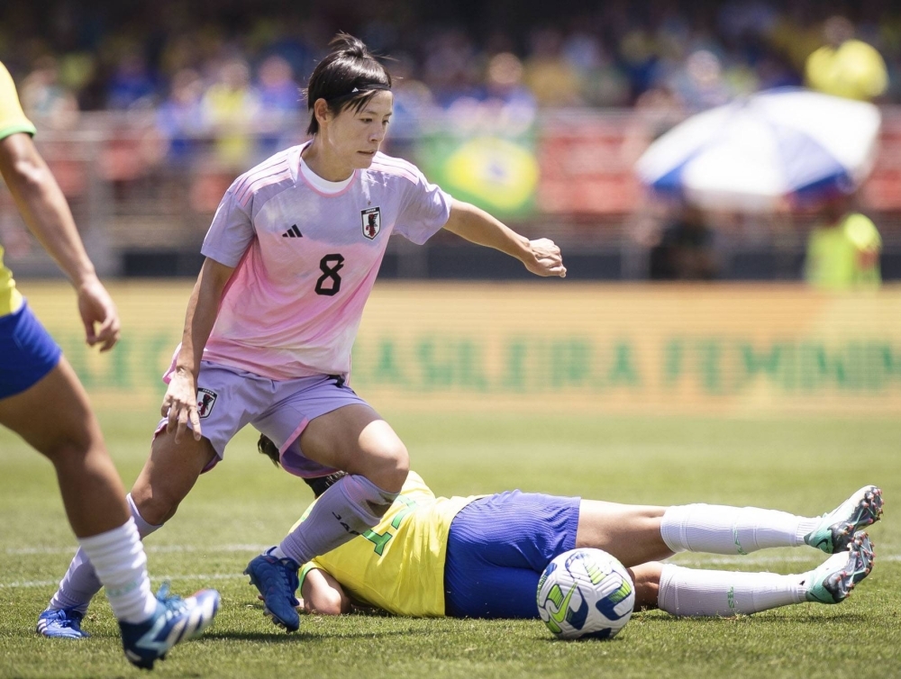 Hikaru Naomoto moves with the ball during Nadeshiko's Japan's 2-0 win over Brazil in a friendly in Sao Paulo on Sunday.