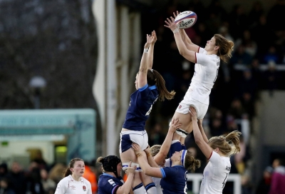 Former England player Sarah Hunter (right), now a member of the team's coaching staff, says her side will set its sights on winning the 2025 Rugby World Cup.