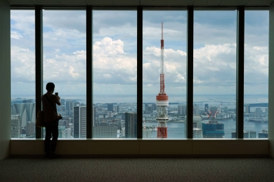 A record number of Japanese investors have put their money into domestic private credit deals in search of higher returns this year.