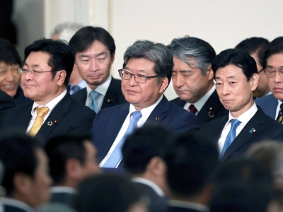 Liberal Democratic Party policy chief Koichi Hagiuda (center) attends a party hosted by his faction, which was previously led by former Prime Minister Shinzo Abe, in May in Tokyo.