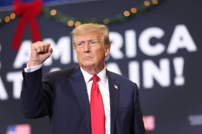 Donald Trump vowed to seek Supreme Court review after Colorado’s top court on Tuesday barred him from the 2024 presidential ballot there.