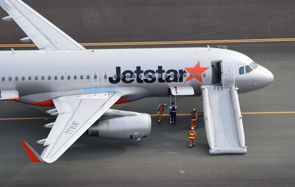Jetstar Japan's cancellation of two domestic flights on Sunday is the budget carrier's first due to a crew shortage.