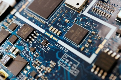 Growth for semiconductors in the Japanese market is estimated to be a modest 4.4% as it will benefit less from the sharp demand recovery for memory chips due to a relatively smaller sales volume of the products in the country.