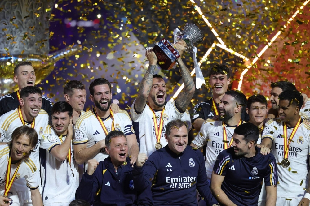 Real Madrid celebrates after winning the Spanish Super Cup final in Riyadh on Sunday.