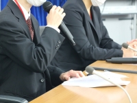 People troubled by their parents' involvement with religions such as the Unification Church hold a news conference in Tokyo in December 2022 to announce the establishment of a support organization. | Kyodo