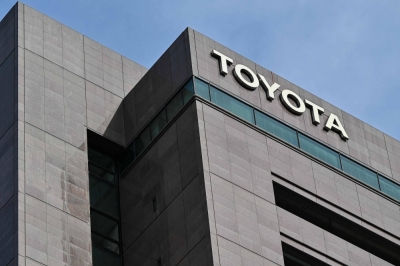 The market cap of Japan’s largest automaker reached ¥48.79 trillion ($330 billion) at the end of Tokyo stock trading on Tuesday, with Toyota shares having closed ¥9 higher at ¥2,991 after briefly reaching an all-time high of ¥3,034.