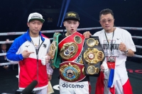 Undisputed super bantamweight champion Naoya Inoue (center) will fight Luis Nery at Tokyo Dome on May 6, according to a report by ESPN. | KYODO