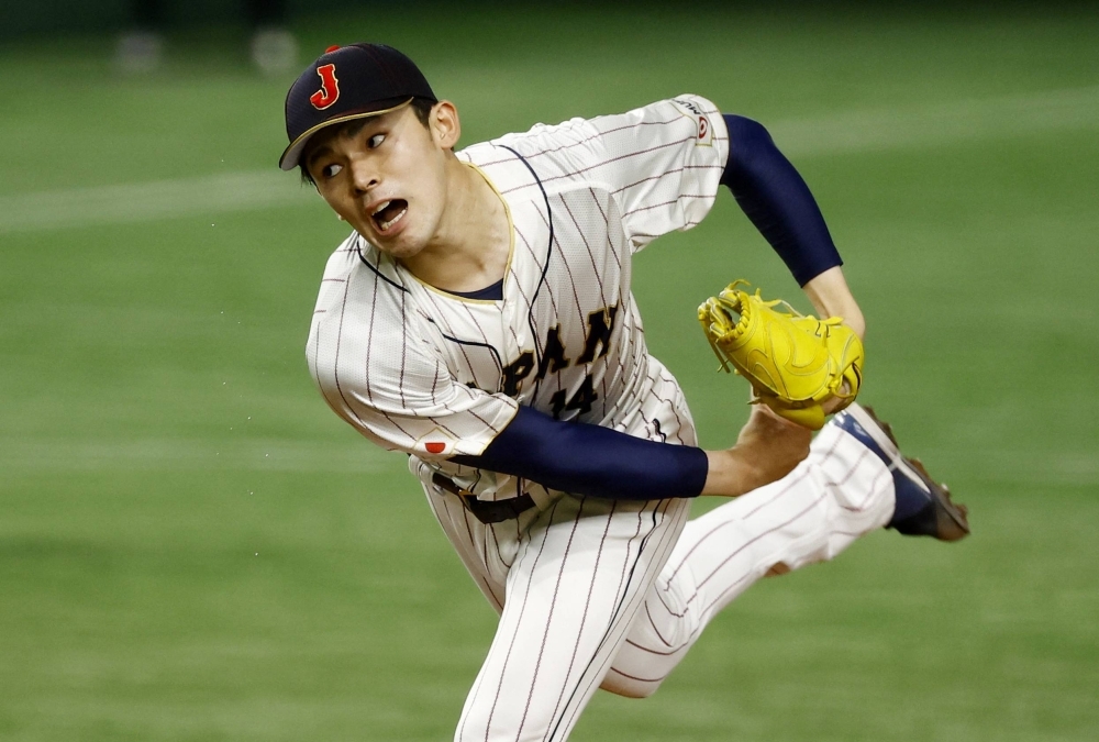 Roki Sasaki pitches during a World Baseball Classic group stage game against the Czech Republic at Tokyo Dome in March 2023.