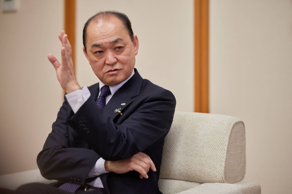 Akihiko Matsuura, head of UA Zensen, has called for a standard 6% increase in total wages.