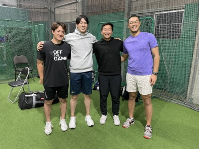Driveline Pacific Rim director Frank Minamino (second from right) poses with Lions pitcher Kaito Yoza (left) Hawks pitcher Shuta Ishikawa (second from left) and the Lions' Kona Takahashi. 
