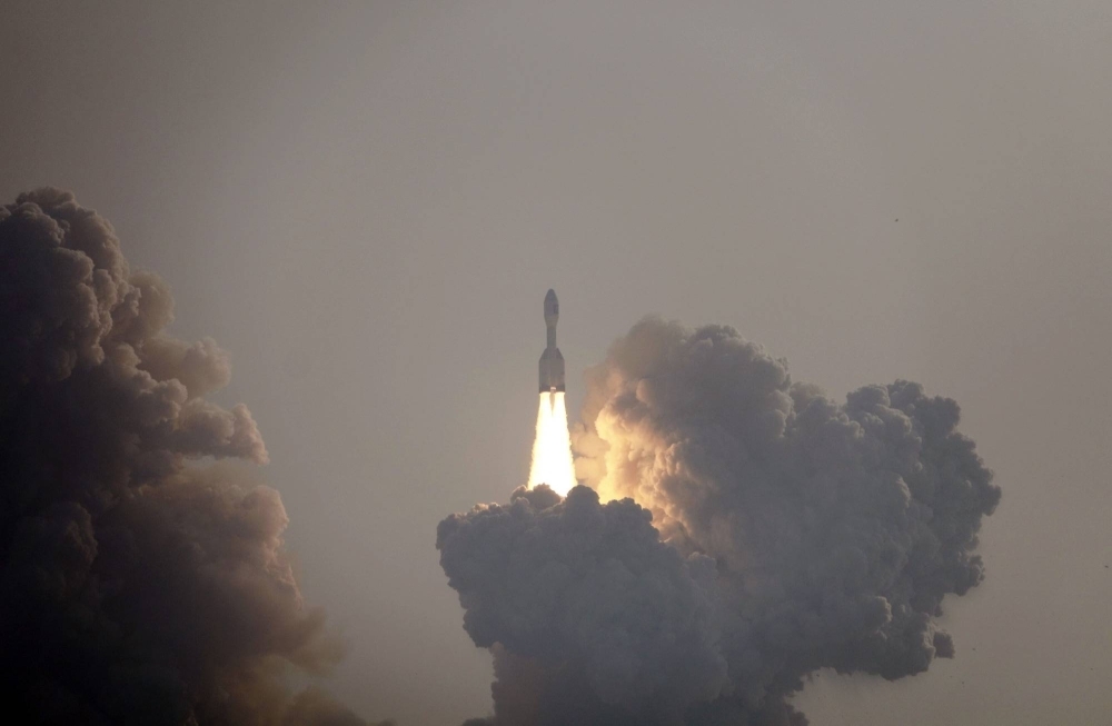Orienspace's Gravity-1 rocket blasts off from a sea-based platform off the coast of Haiyang, Shandong province, China, on Jan. 11. 