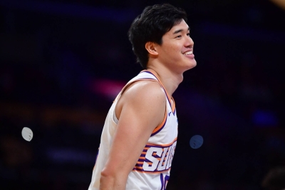 Yuta Watanabe was traded to the Grizzlies as part of a three-team deal involving the Suns and Nets on Thursday.