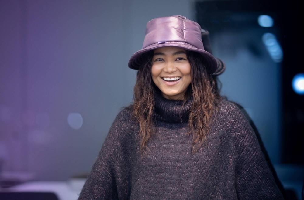 Singer Crystal Kay reunites with producer Taku Takahashi for her single “That Girl,” which dips into the sounds of the 2000s as well as the modern thump of Jersey Club, a high-energy American style of dance music.