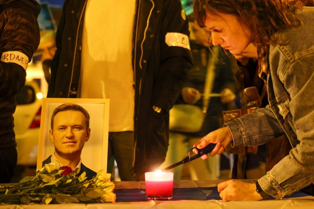 A vigil is held for Russian activist Alexei Navalny in Munich on Feb. 16.