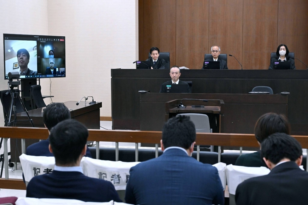 As people in the public gallery looked on at the Osaka High Court on Friday, lawyers for the appellant and respondent deliberated over evidence and confirmed the judgment date remotely.