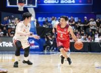 Guard Yuki Togashi dribbles during the Jets' win over the SK Knights in the  East Asia Super League final in Cebu on Sunday. | EASL / VIA KYODO